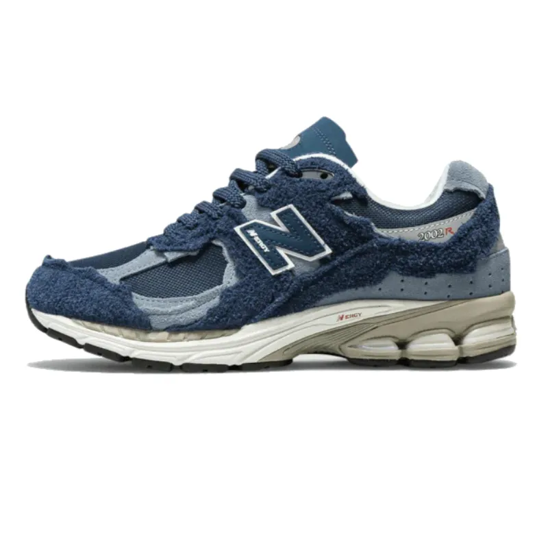 Office Style New Balance 2002R Protection Pack Navy