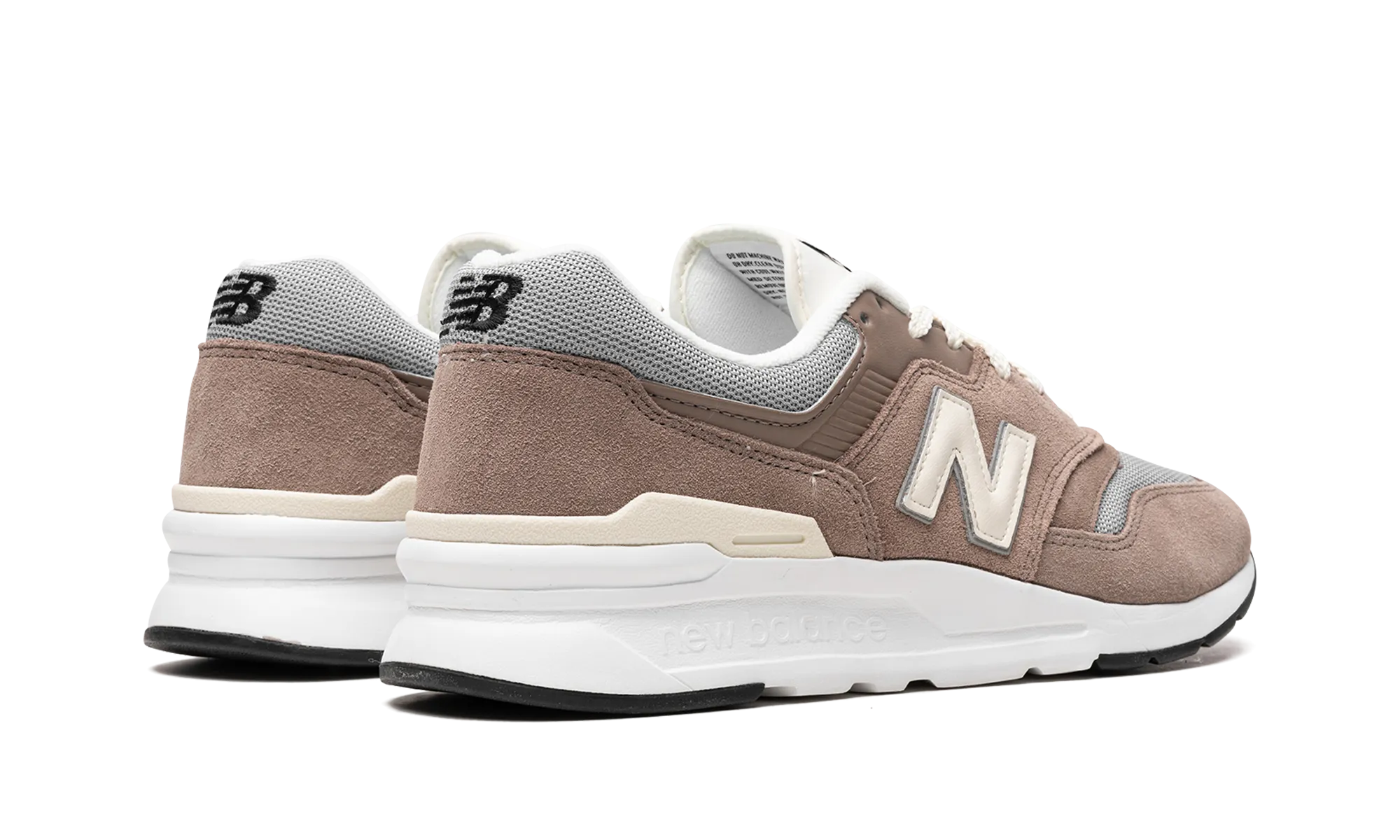 997 "Earth" easy - to - take - off shoes running for a way to stay true to oneself