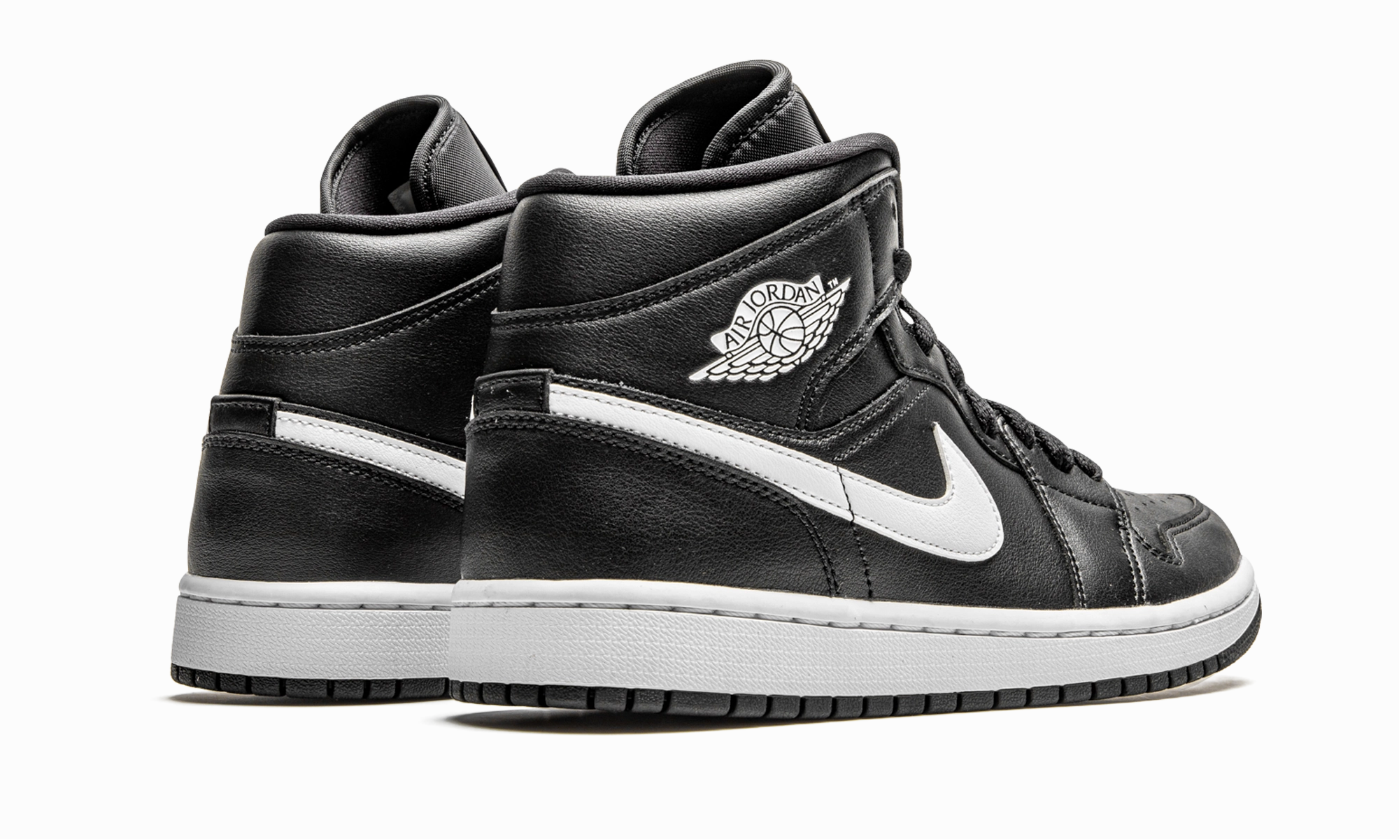 AIR JORDAN 1 MID WMNS "Black / White" Contrasting Colors