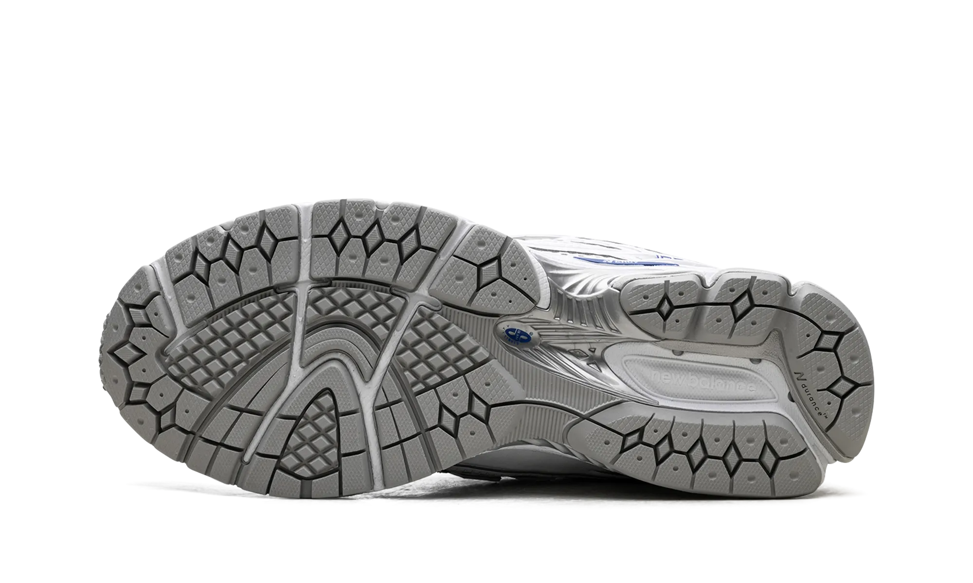 Durable Build 1906R "White Team Royal"