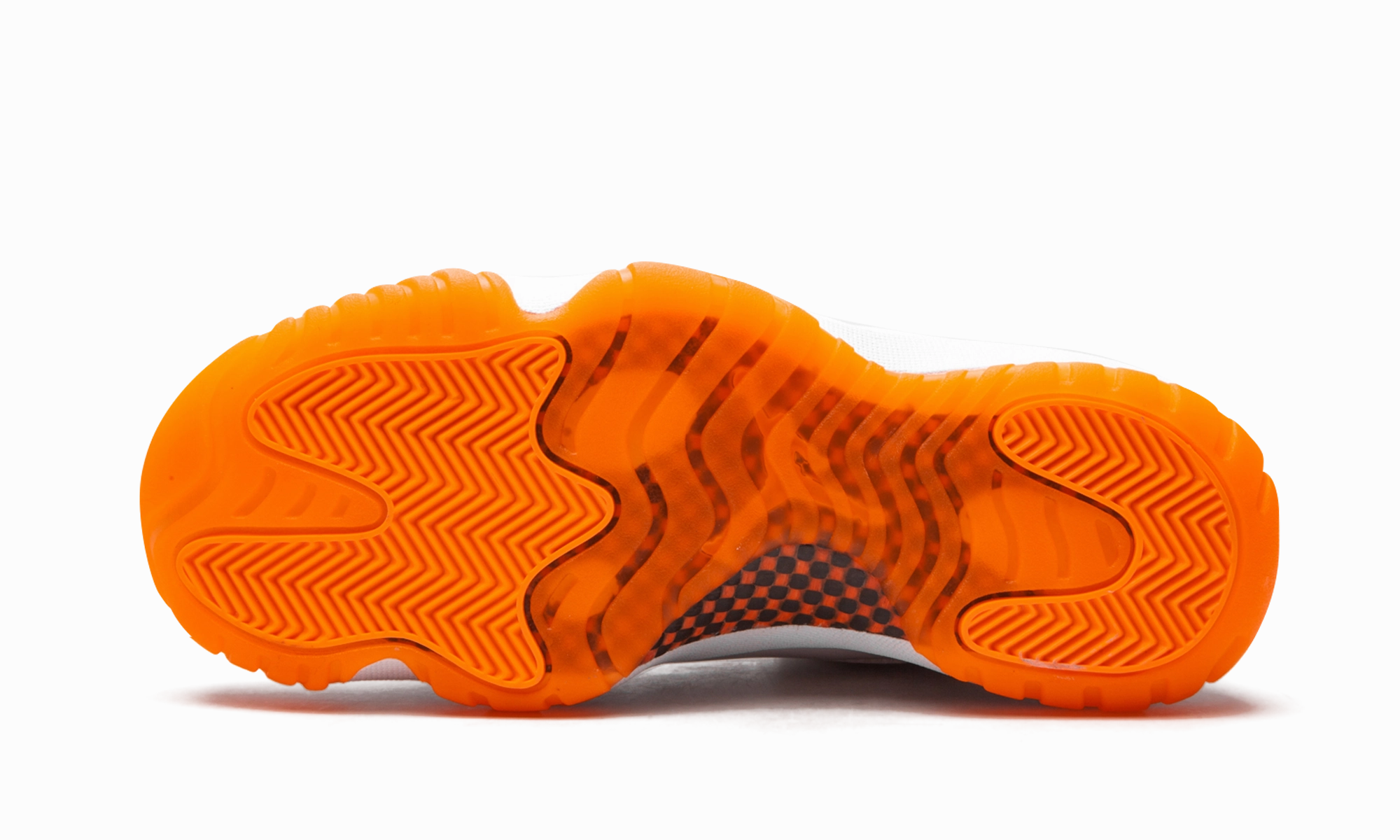 AIR JORDAN 11 LOW WMNS "Bright Citrus" running on a treadmill shoes high - performance footwear