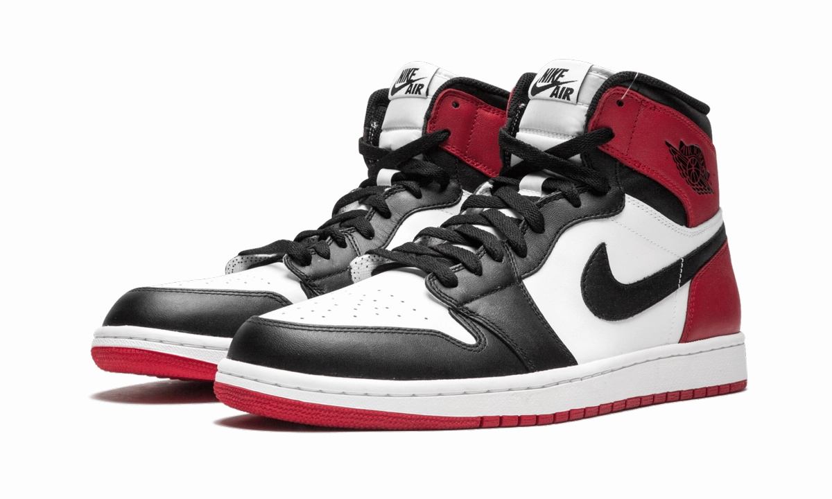 City Stroll Air Jordan 1 Retro High OG "Black Toe"