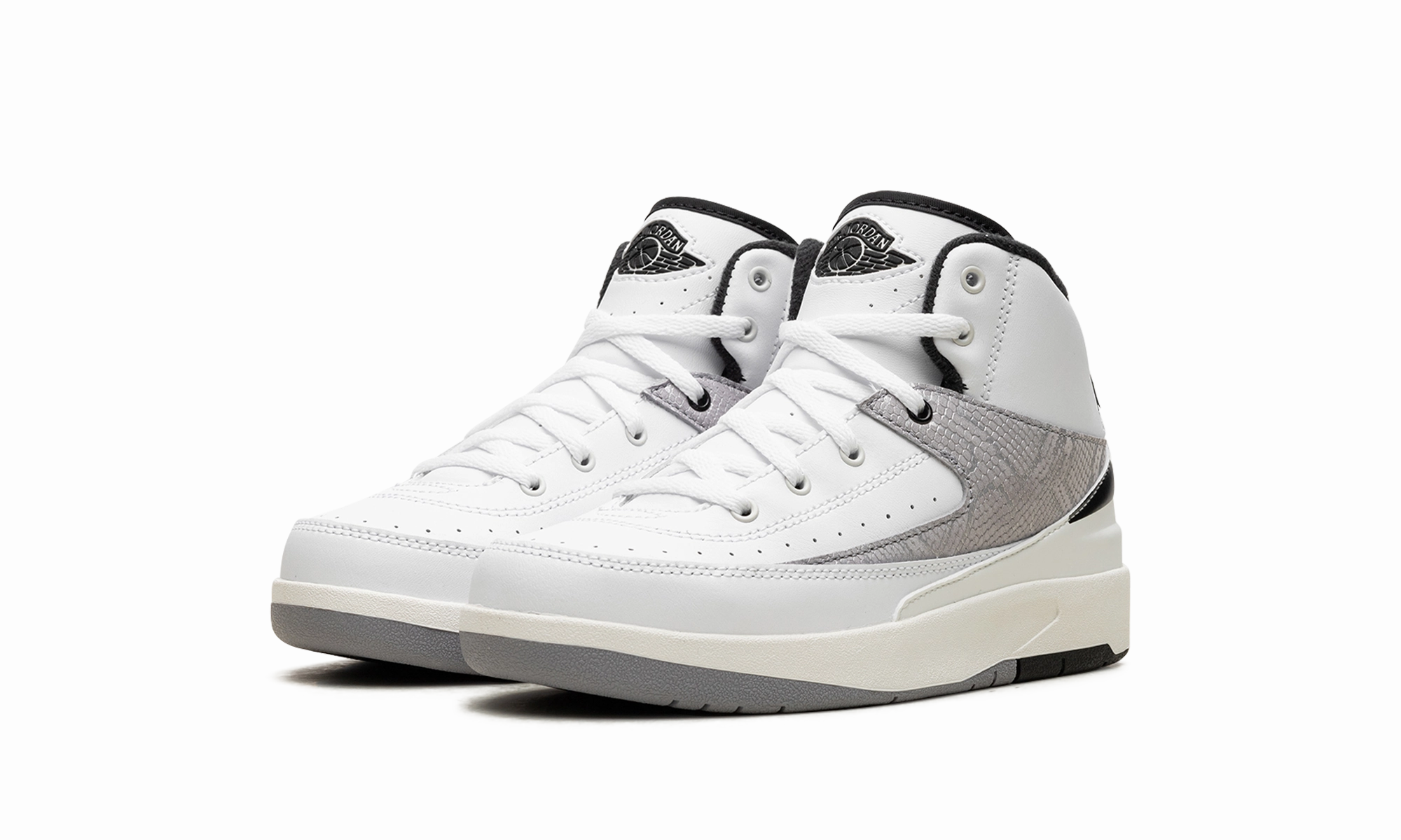 Air Jordan 2 Retro PS "Python" Clean Detail