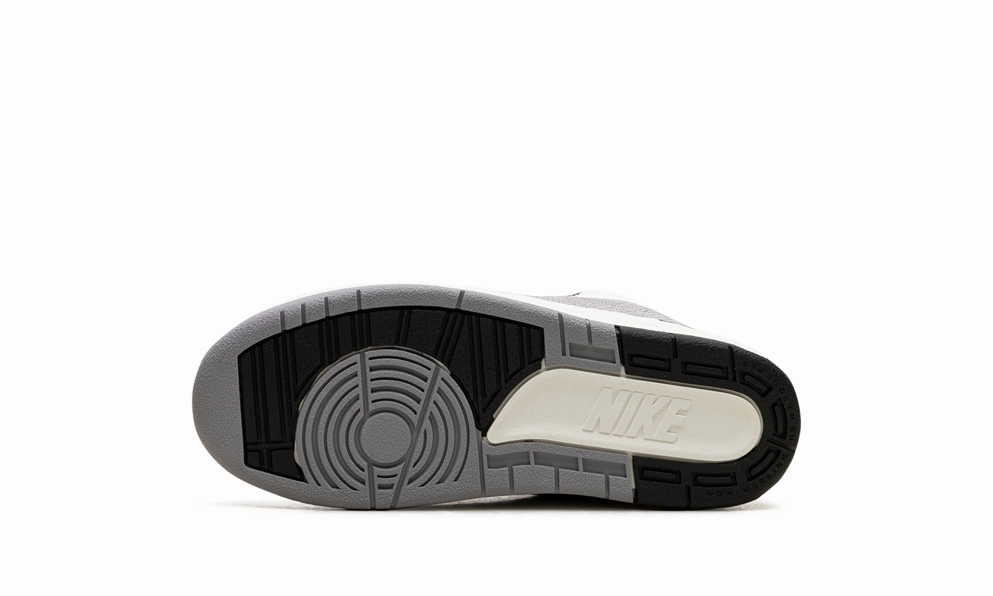 Foot Arch day use Air Jordan 2 Retro PS "Python"