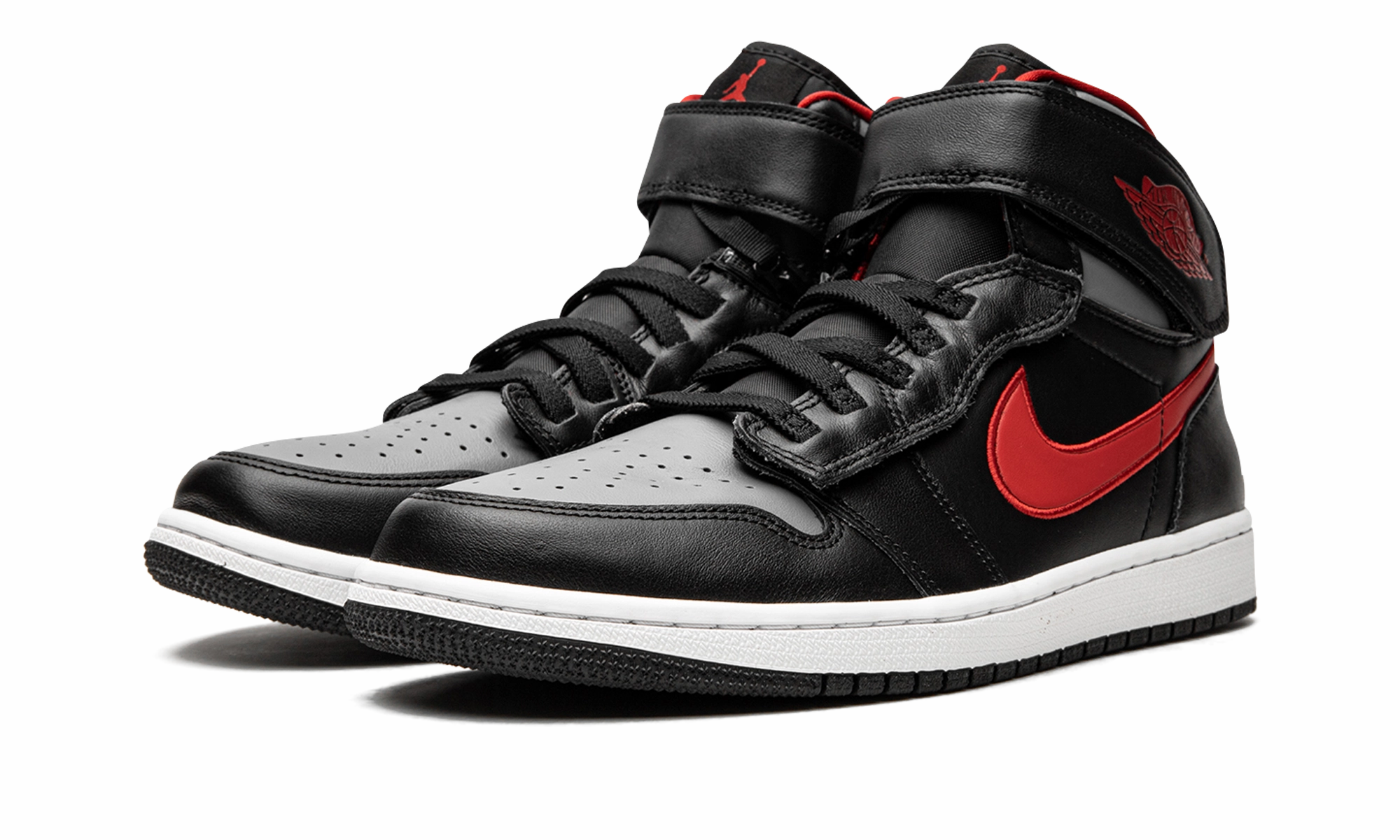 Air Jordan 1 Hi Flyease Casual Outfit Structured Shoe