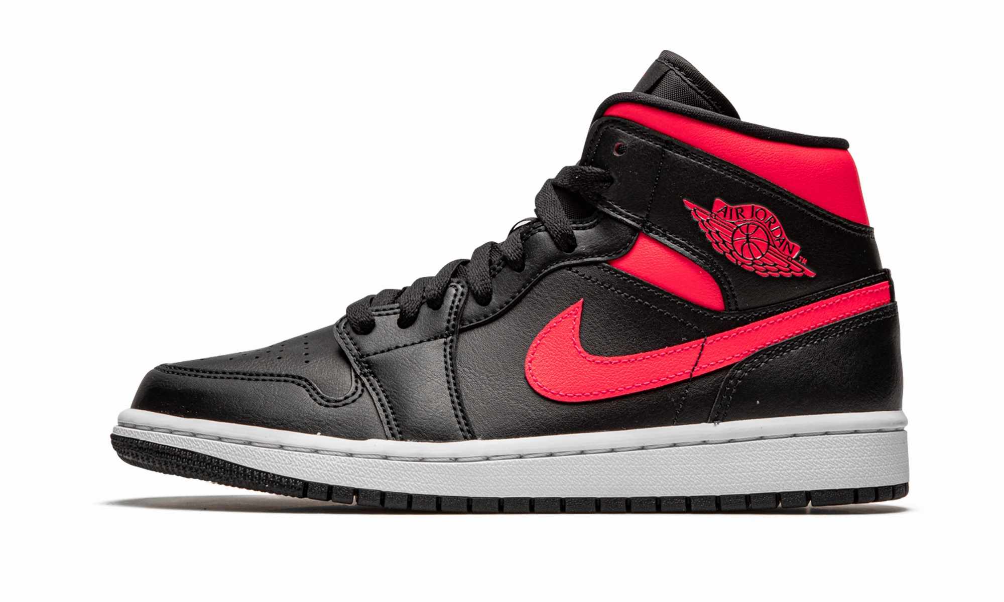 AIR JORDAN 1 MID WMNS "Siren Red" Street Style