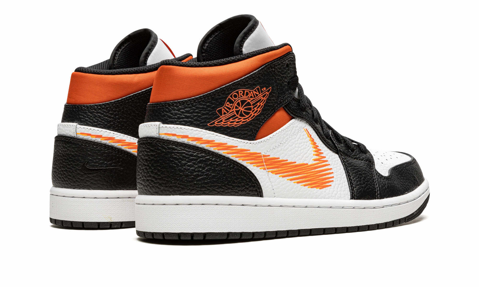 Air Jordan 1 Mid "Zig Zag" On The Go Street Drive