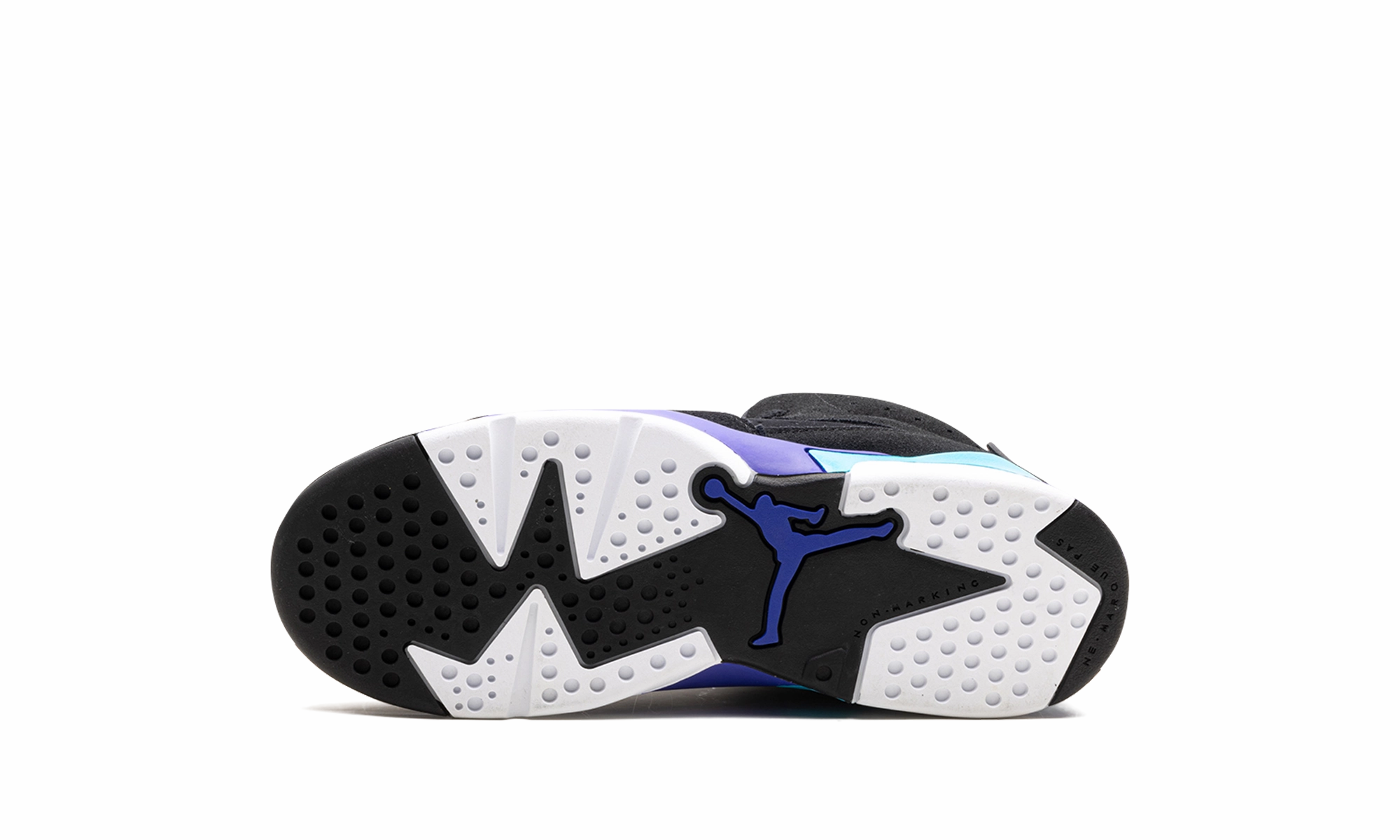 running with a lugged outsole running in a race shoes Jordan 6 Retro PS "Aqua"