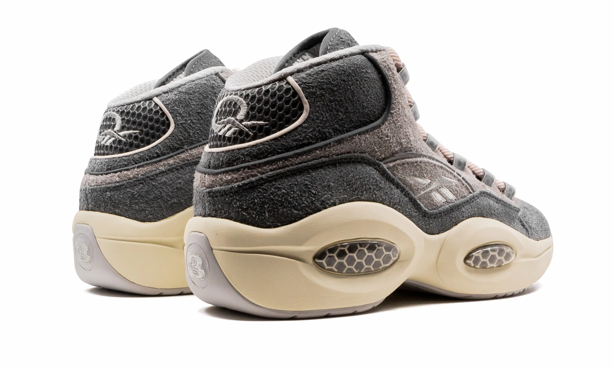 running in a drawbridge area shoes Question Mid "Grey Suede"