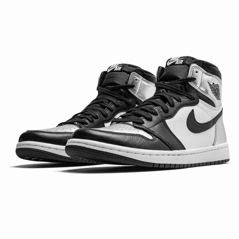 Air Jordan 1 Retro High OG Silver Toe Modern Trend Statement Piece