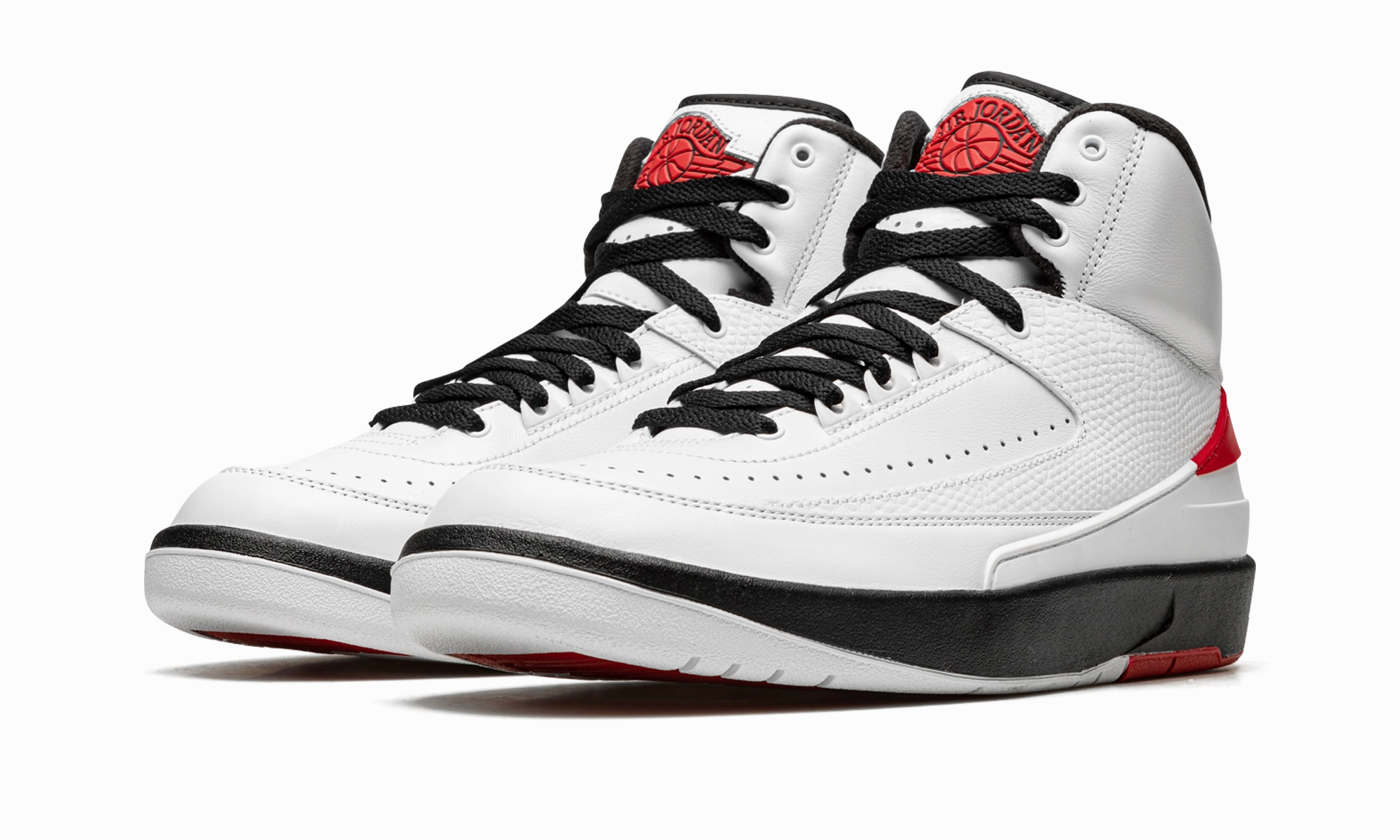 Air Jordan 2 Retro OG "Chicago 2022" Classic Style Basketball Ready