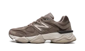 9060 "Mushroom Brown" Fine Craftsmanship