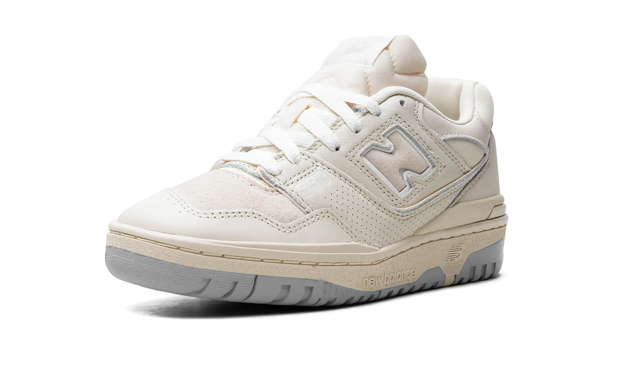 550 "White / Cream" hand - washable fun run running wear