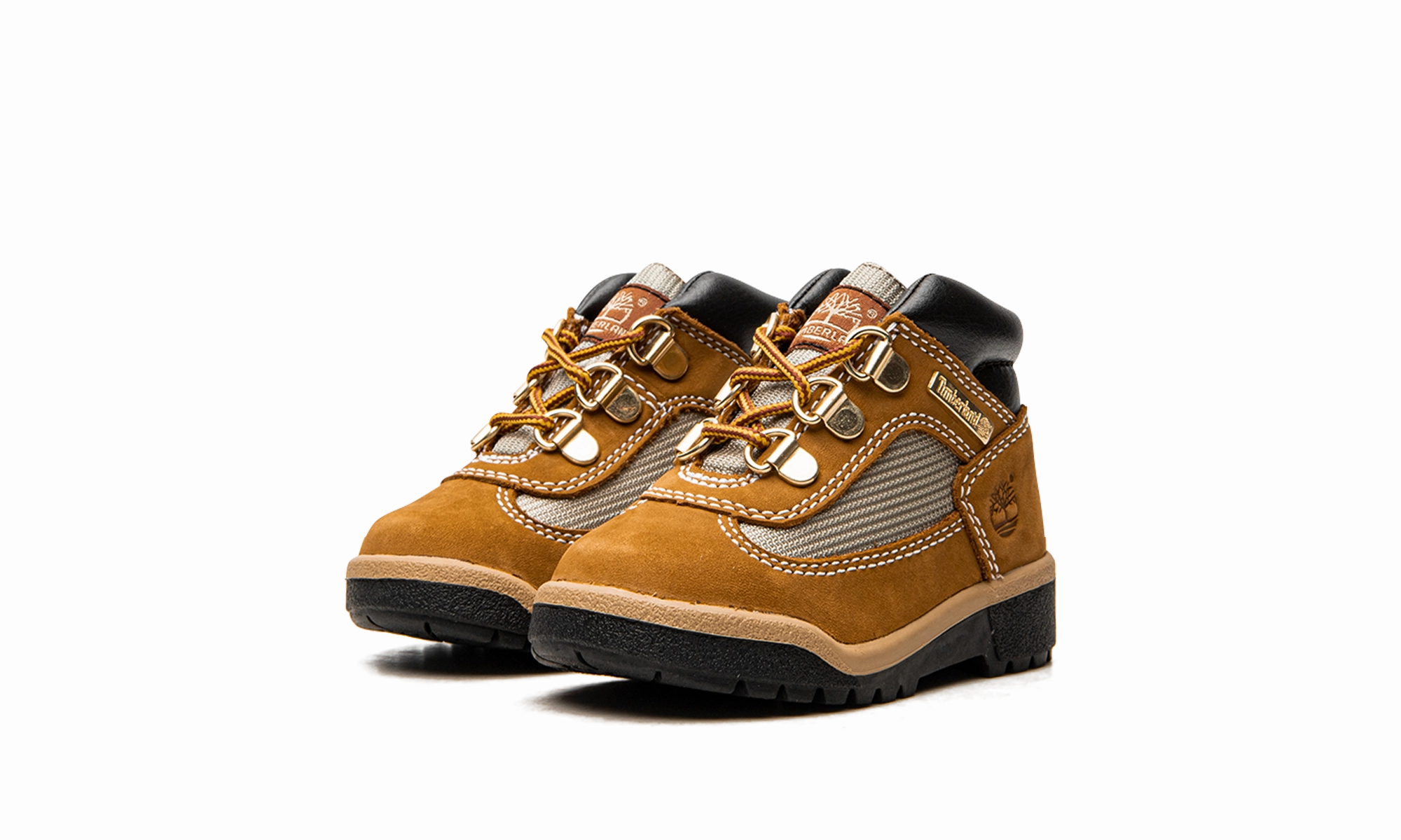 Field Boot Reliable Grip Sleek Construction