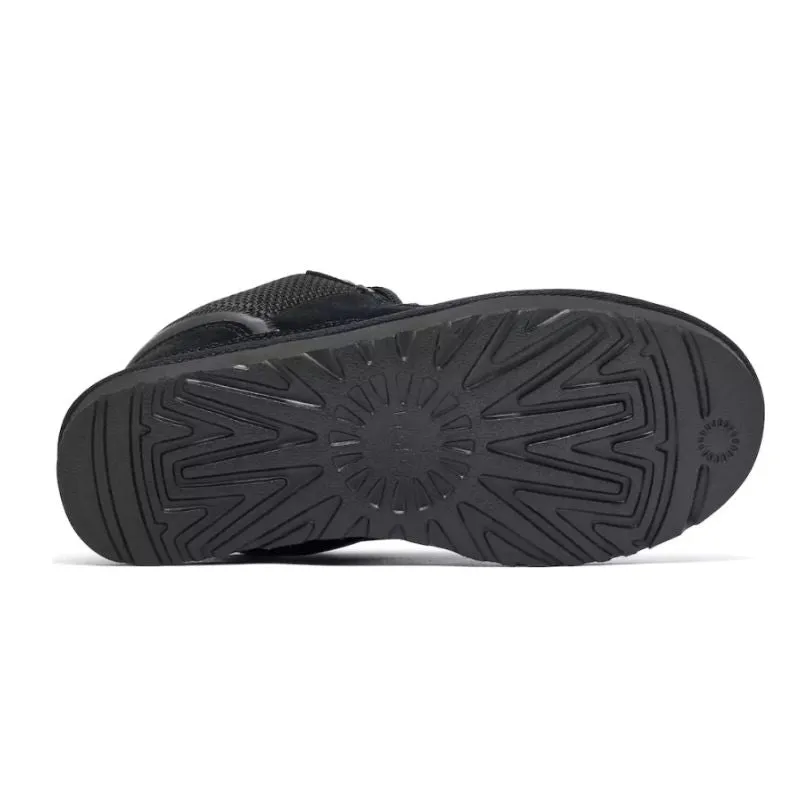 UGG Lowmel Black Chain Sole Posture aid