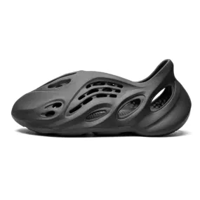 Yeezy Foam Runner Onyx Breezy Mood Easy Travel