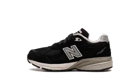 running in a bike lane area shoes 990v3 PS "Black Grey"