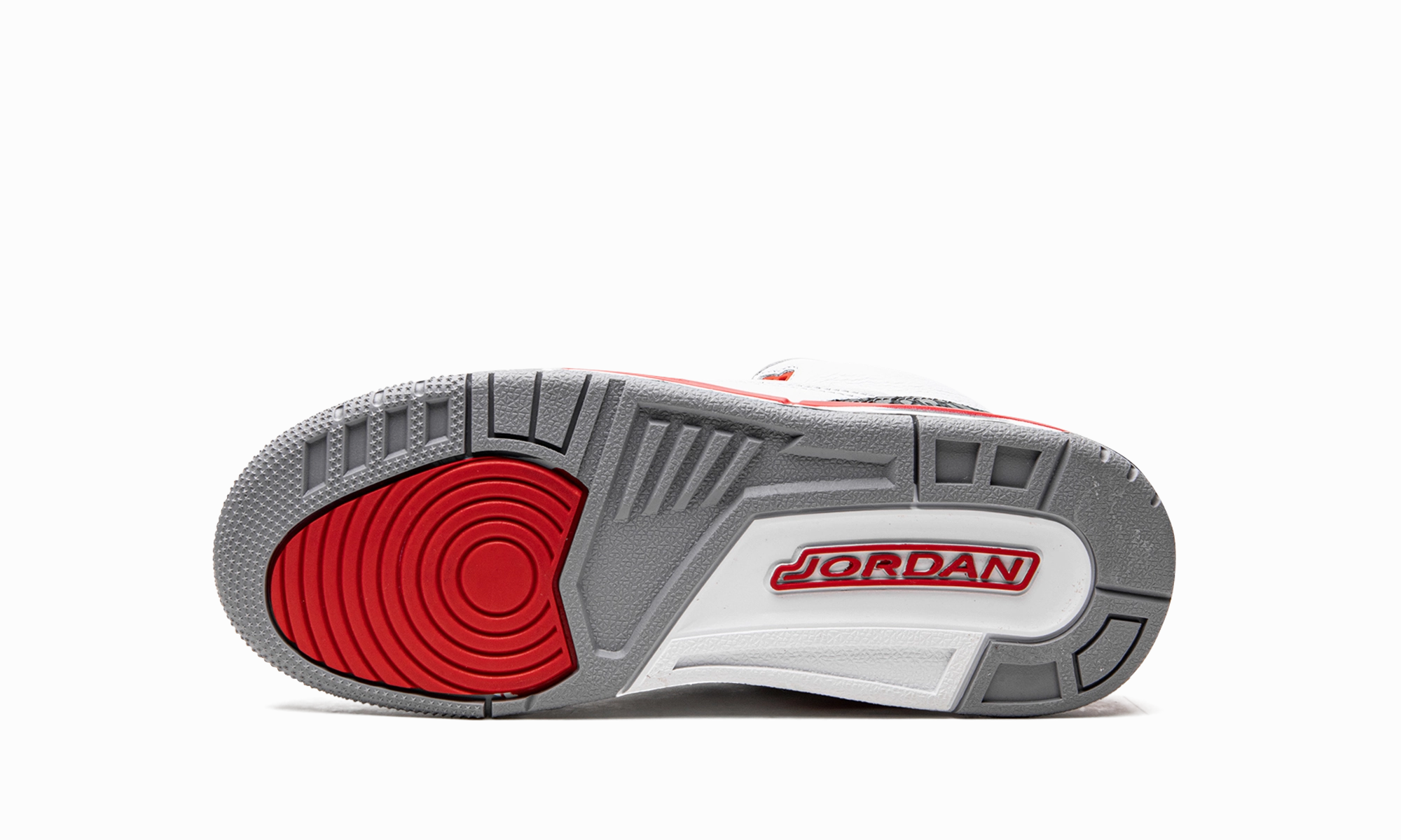 Endurance Style. Gym Shoes Air Jordan 3 Retro GS "Fire Red 2022"