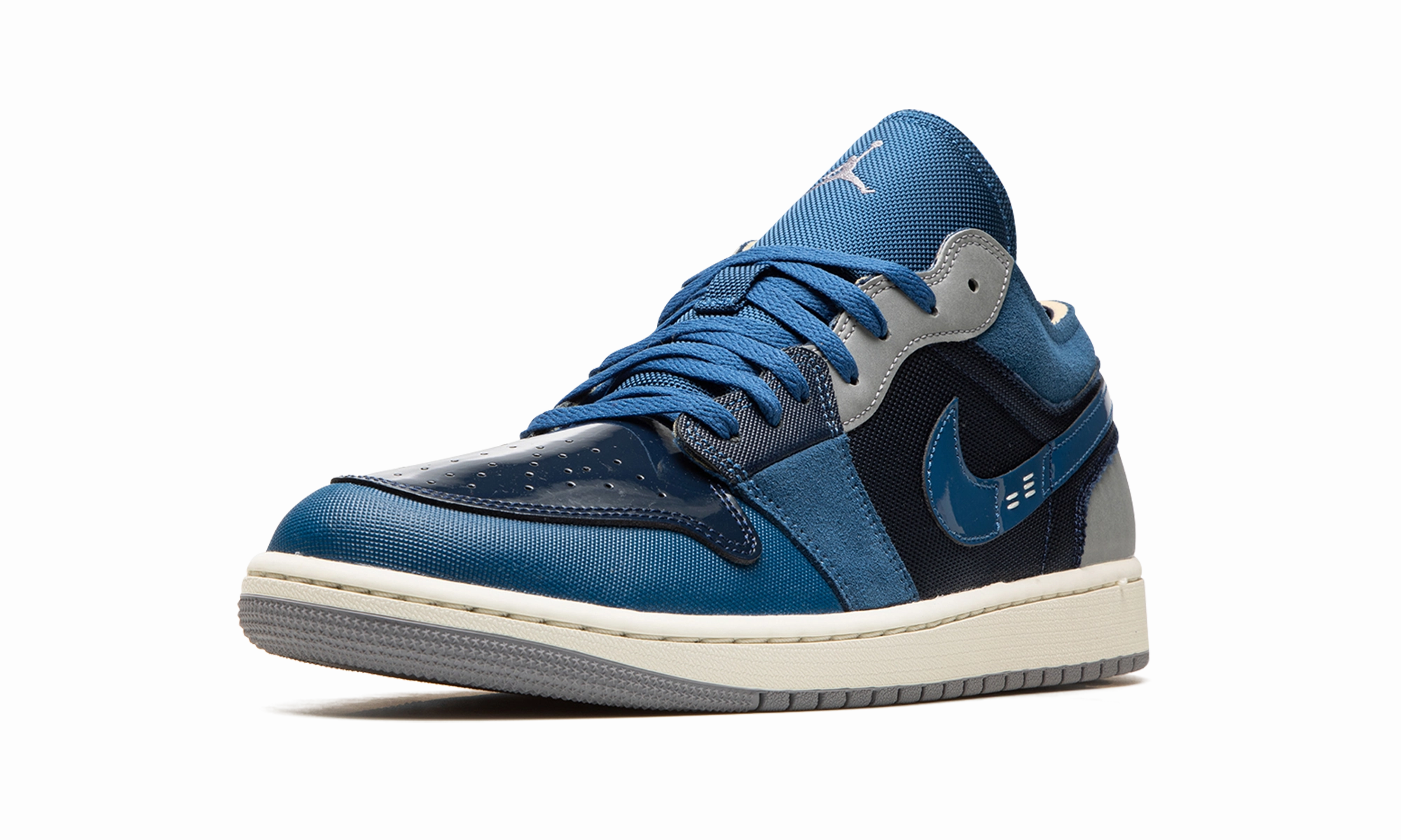 Fashion Edge Supportive touch Air Jordan 1 Low Craft "Obsidian"