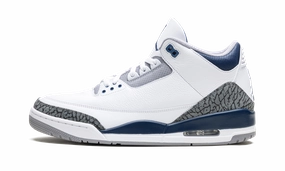 Air Jordan 3 "Midnight Navy" Casual Ease