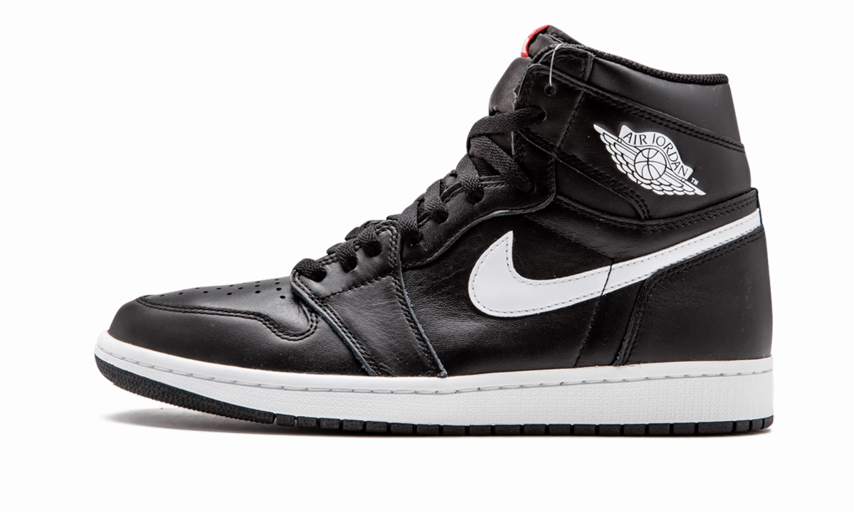 Air Jordan 1 Retro High OG "Ying-Yang" custom-fit