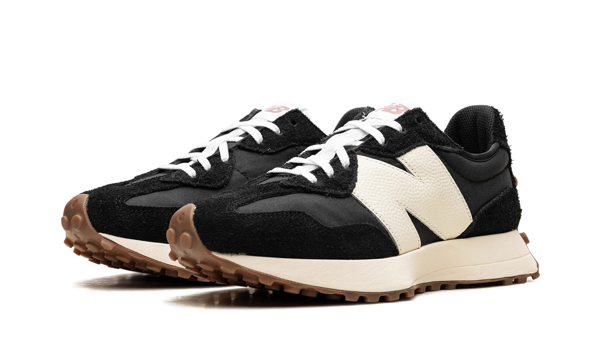 Work Break Ridge Path 327 WMNS "Black White Gum"