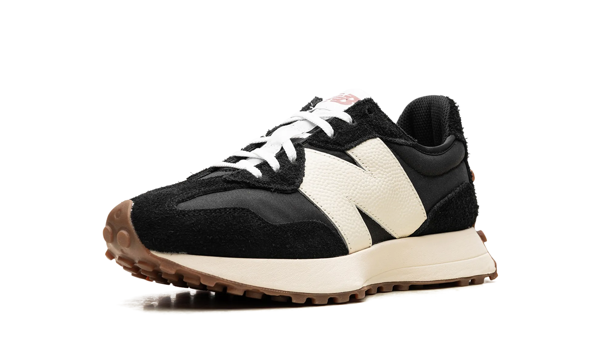 327 WMNS "Black White Gum" Jogger Style