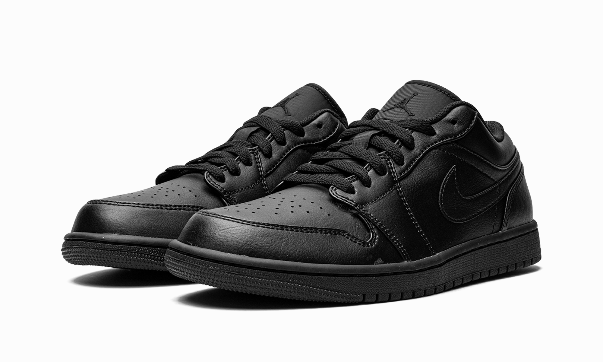 Air Jordan 1 Low "Triple Black" Stylish grip
