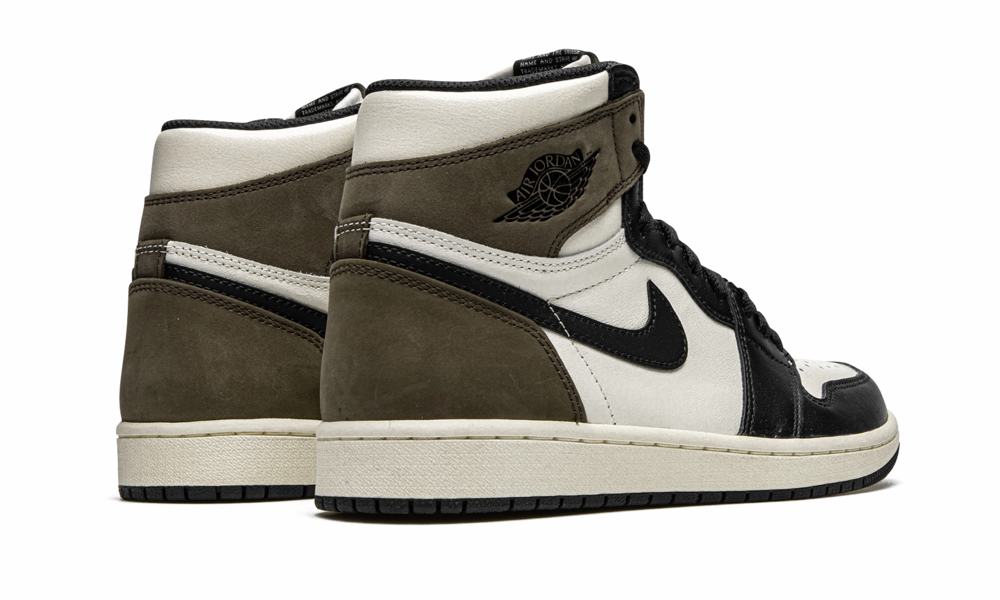 Active Run Air Jordan 1 Retro High OG "Dark Mocha"