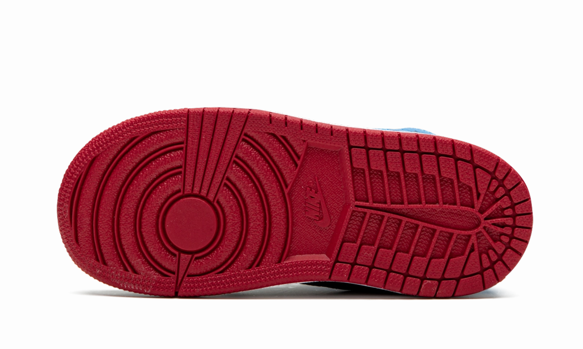 Air Jordan 1 Retro High OG TD "UNC to Chicago" Essential Fit Modern Fit