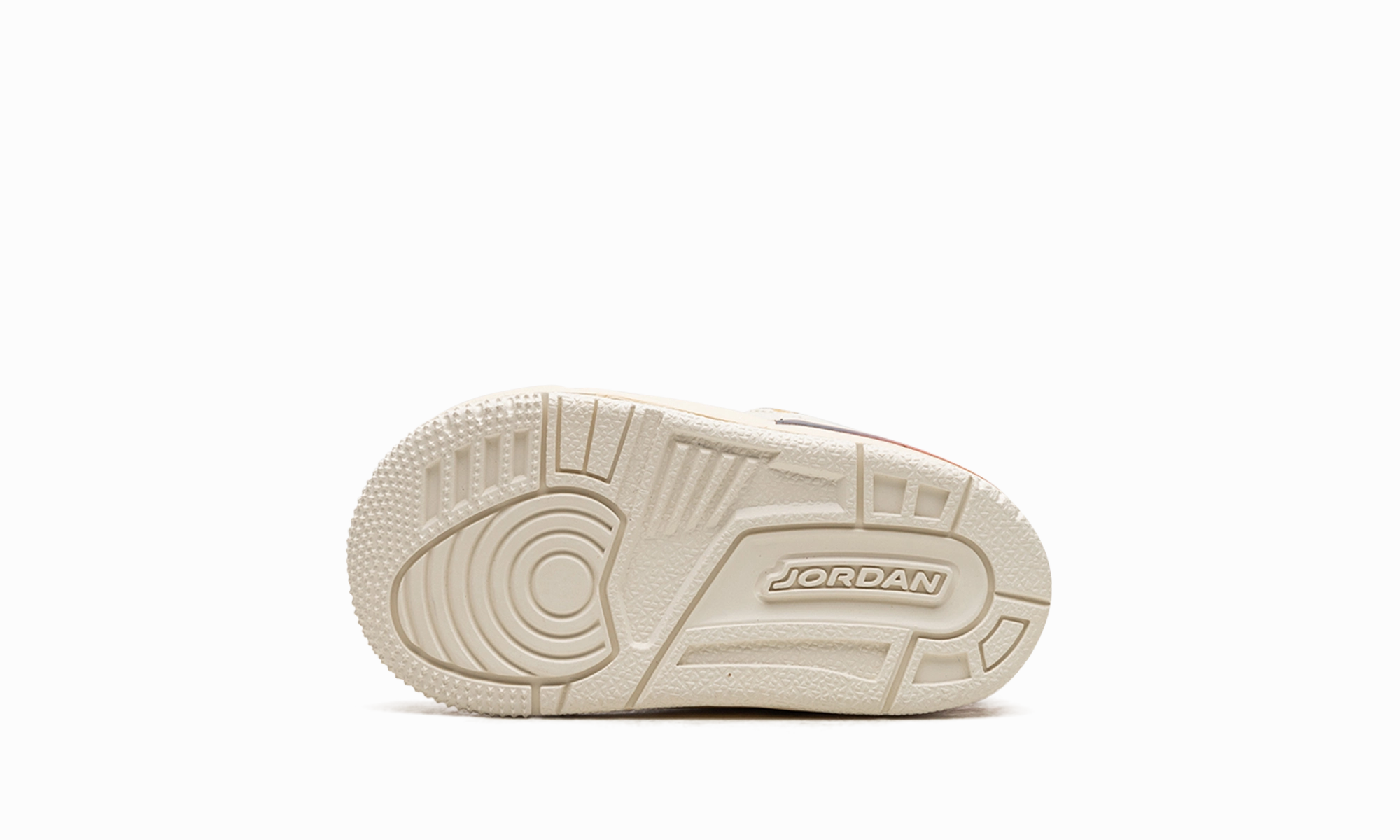 Air Jordan 3 TD "J Balvin - Medellin Sunset" Free Motion Signature comfort