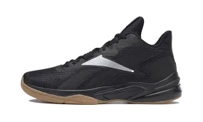 Ergonomic shoe design beginner shoes More Buckets "Black White"