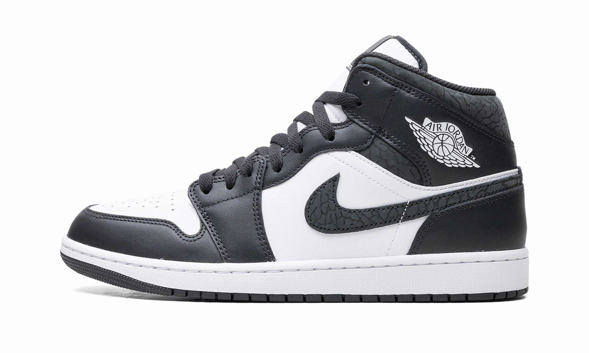 Pace Drive Walking Sessions Air Jordan 1 Mid "Panda Elephant"