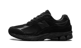 Snow Path 2002R "Triple Black Suede"