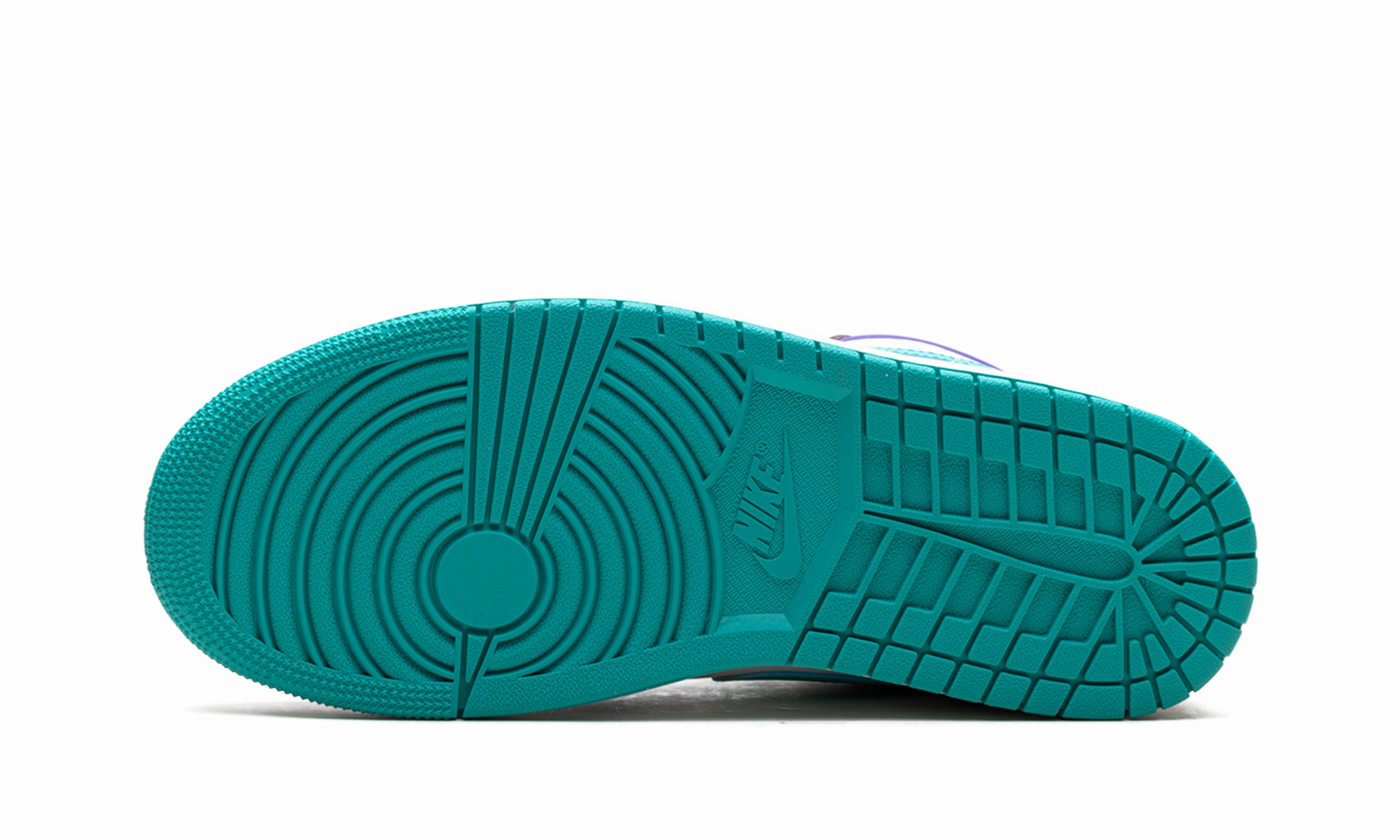 Movement Support Air Jordan 1 "Hornets"