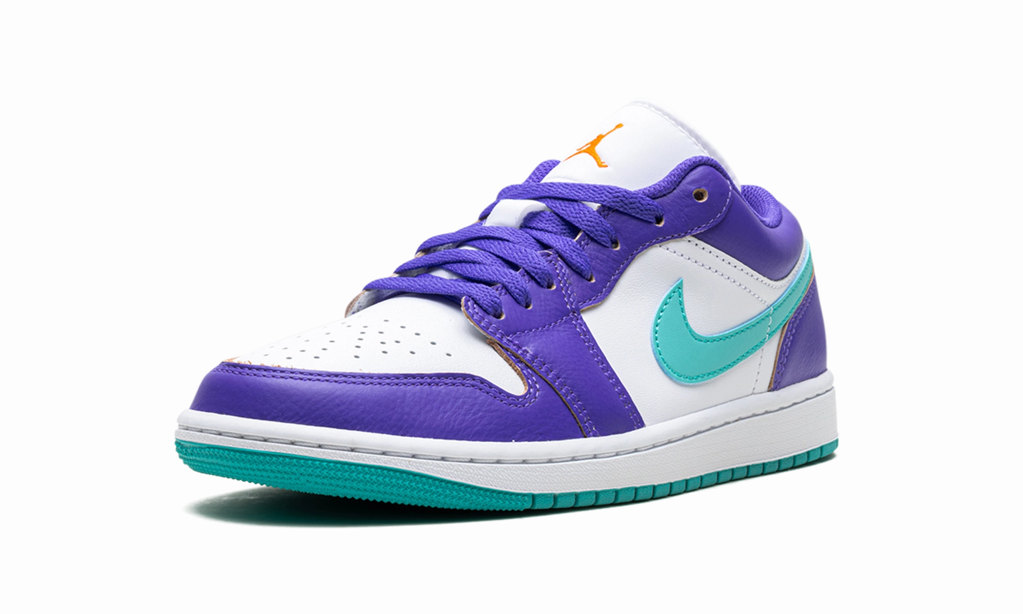 Air Jordan 1 "Hornets" Iconic Ease