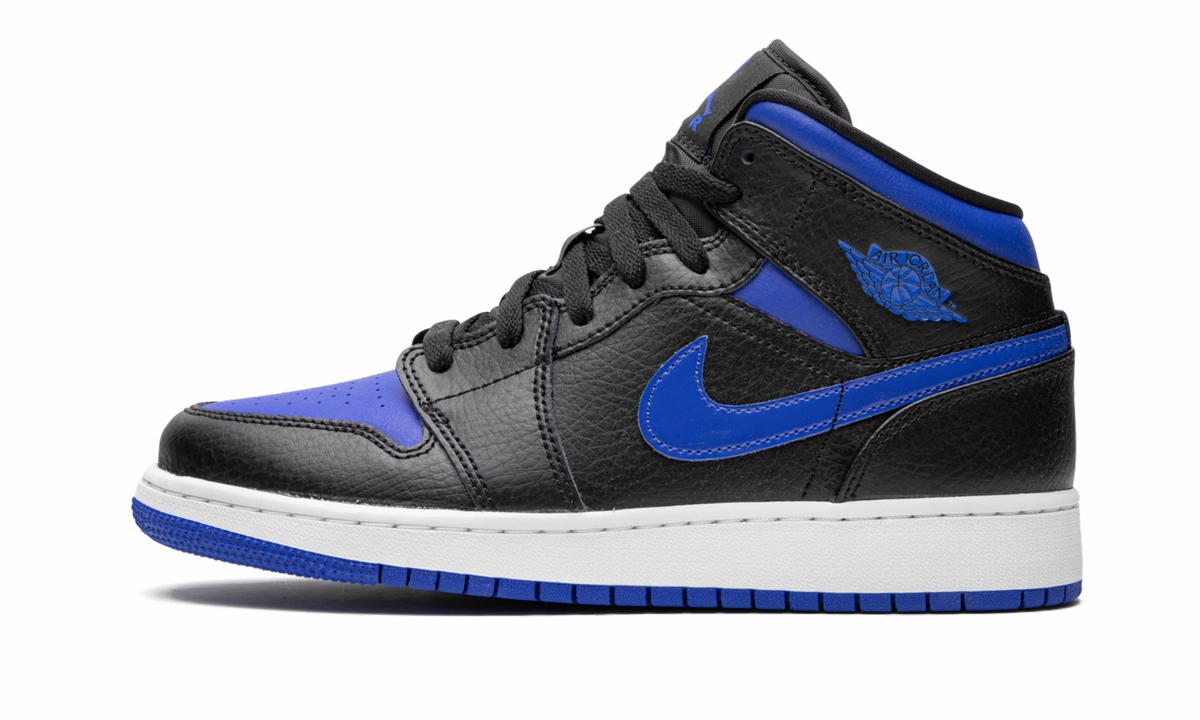 Air Jordan 1 MID GS "Black Royal" Boosted fit