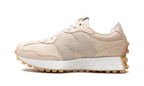 327 WMNS "Macadamia Nut" Fast Hike