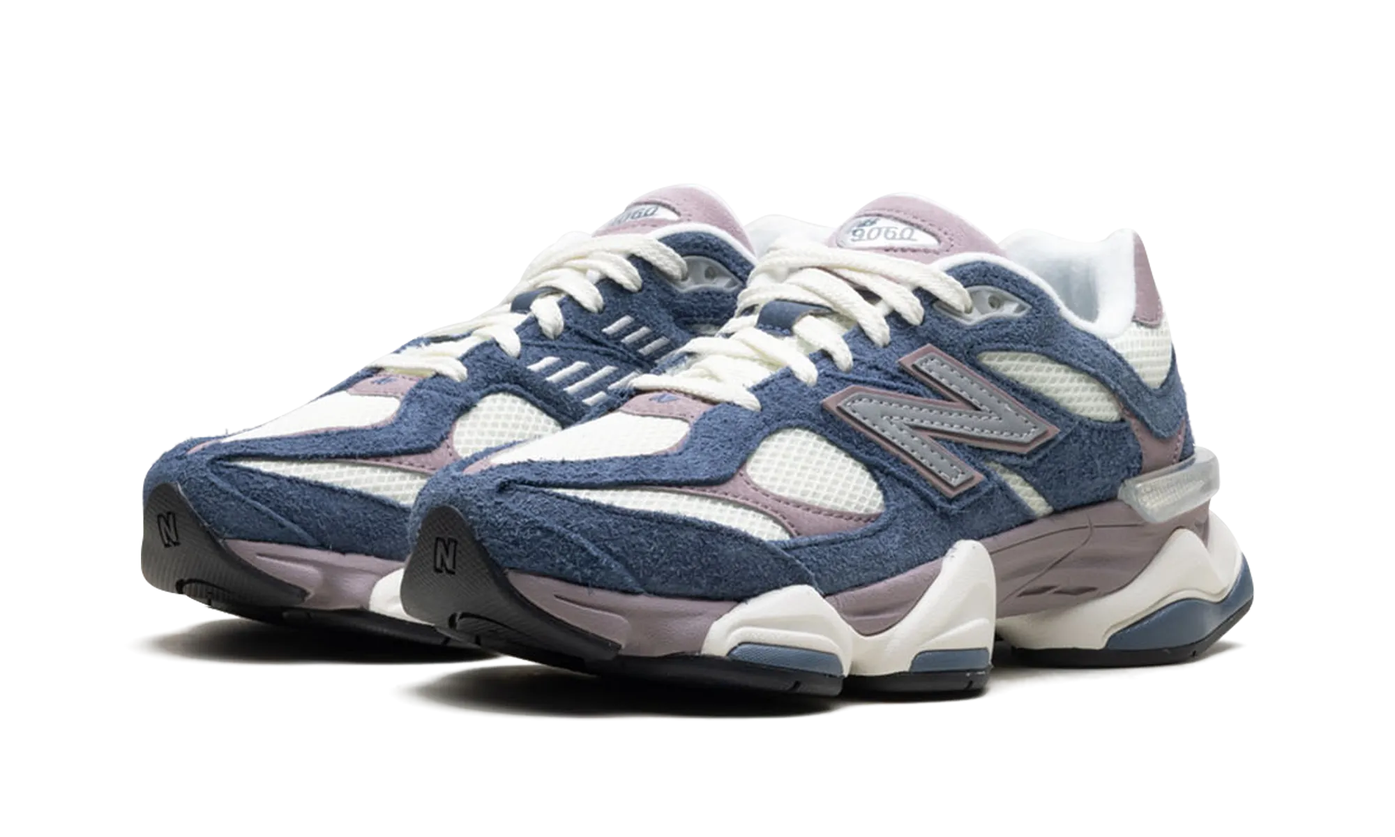 Padded 9060 "Navy Ice Wine"