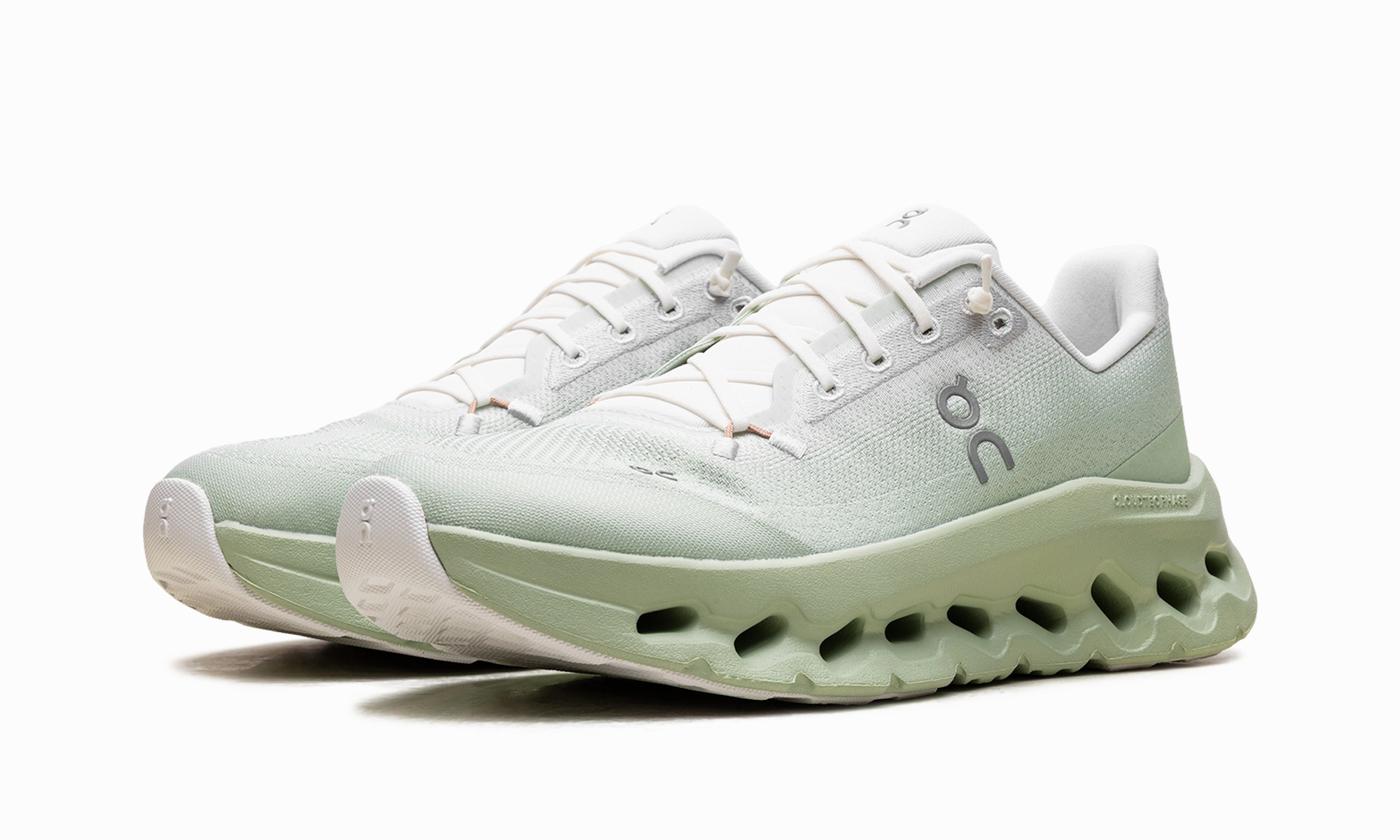 ventilation - rich running option toe box roomy Cloudtilt WMNS "Ivory Sag"