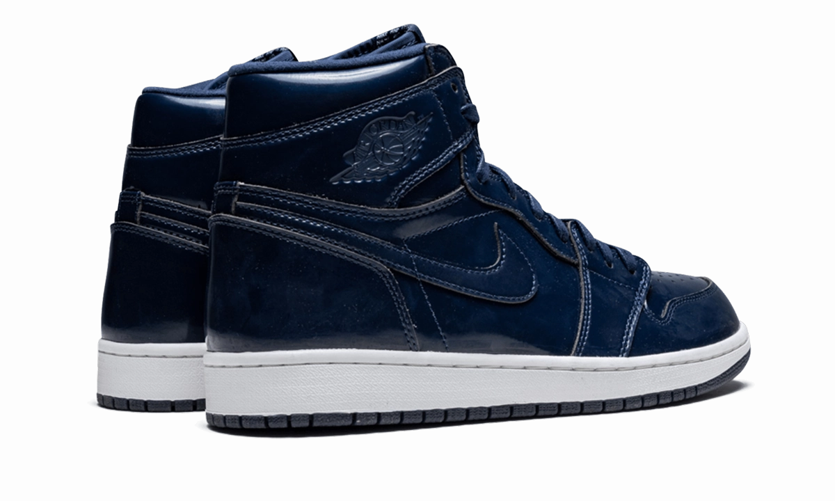 Ultra Responsive Smooth Step Air Jordan 1 Retro High OG DSM "Dover Street Market"