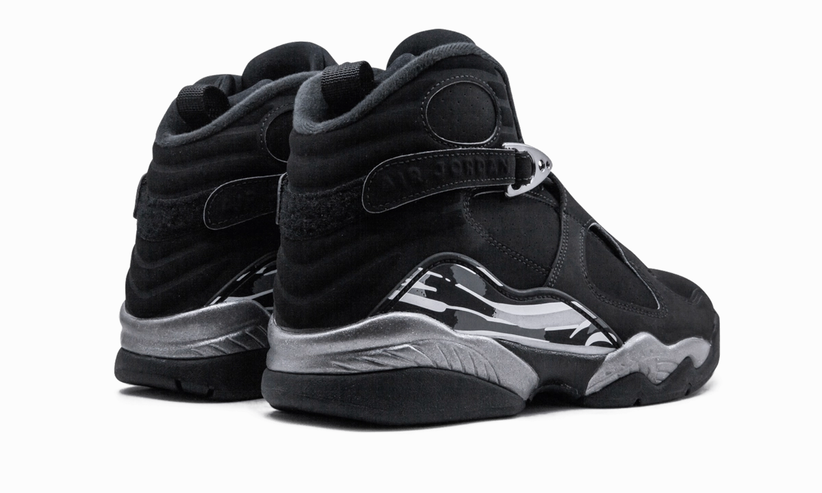Air Jordan 8 Retro "Chrome" running for health