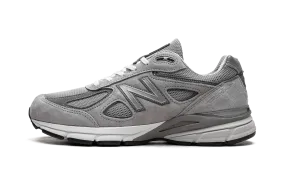990v4 "Grey" Zip-up nylon shoes