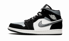 Plush flexibility Air Jordan 1 Mid SE "Satin Grey"