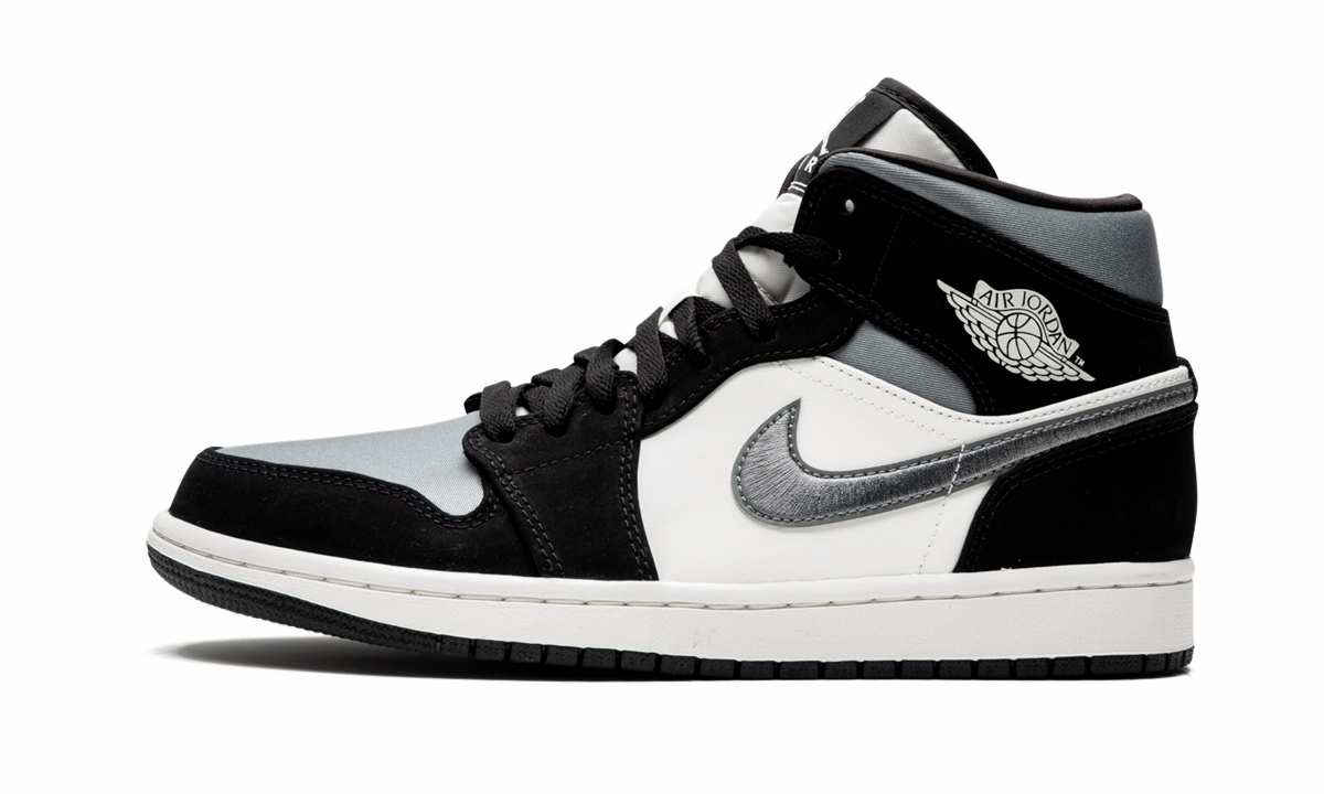 Plush flexibility Air Jordan 1 Mid SE "Satin Grey"