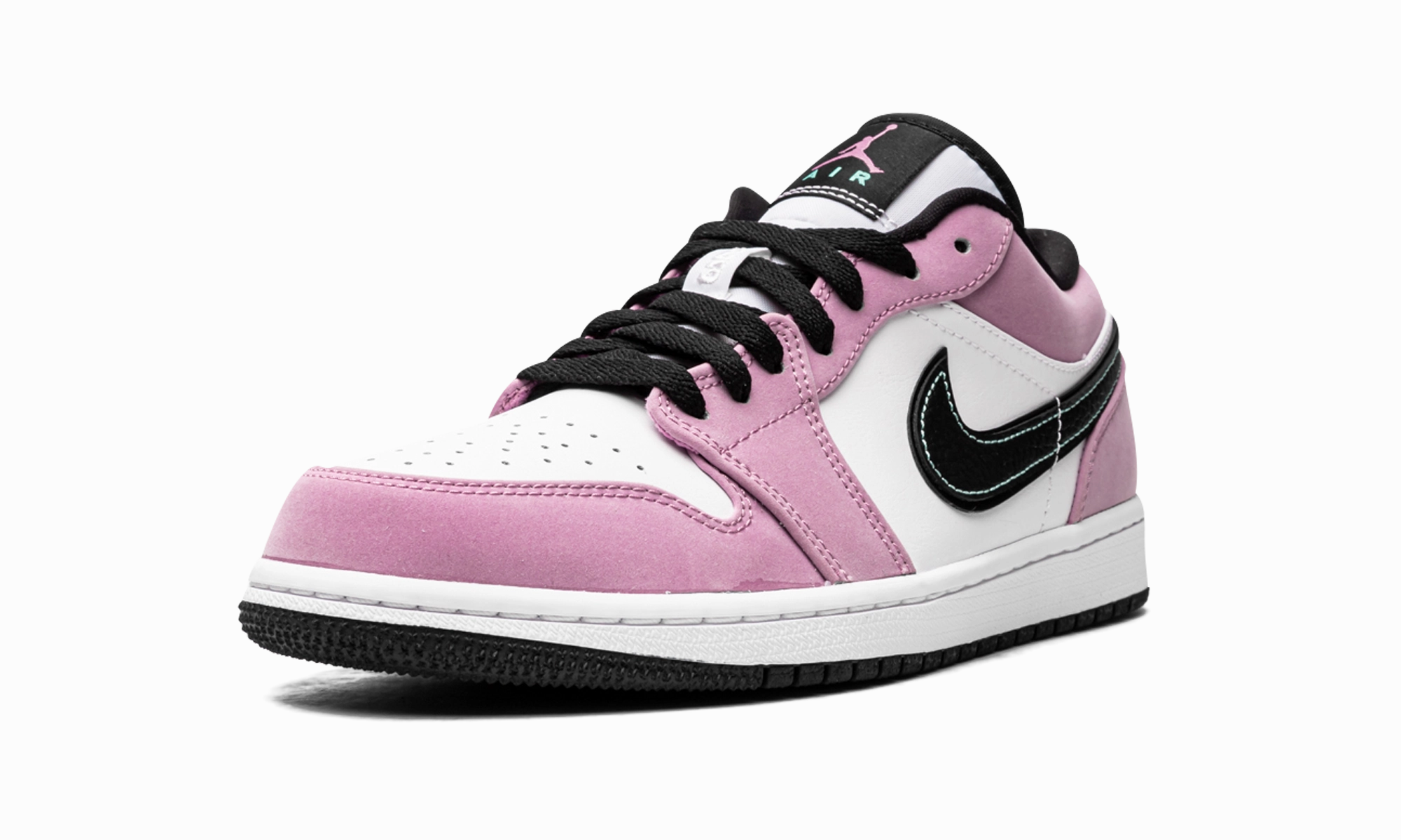 Air Jordan 1 Low SE "Violet Shock" Sport Utility Smooth Movement