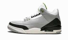Stretch Comfort Free Motion Air Jordan 3 Retro "Chlorophyll"