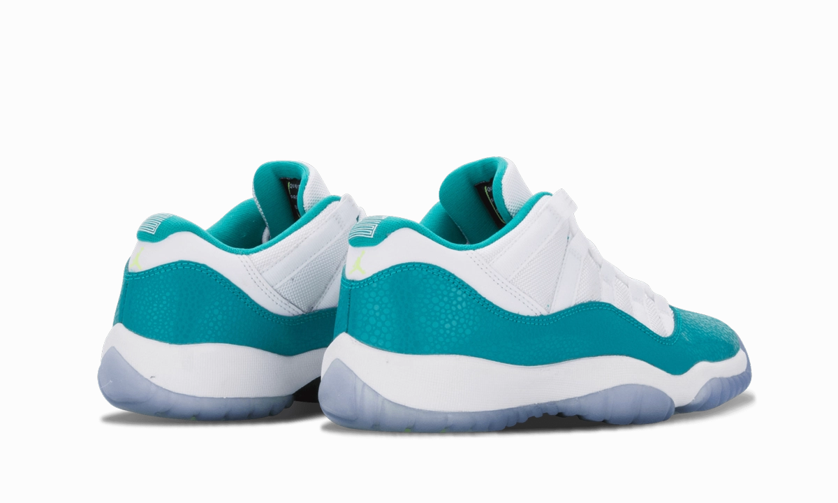 running with a cushioned midsole children's athletic shoes Air Jordan 11 Retro Low GS "Turbo Green"