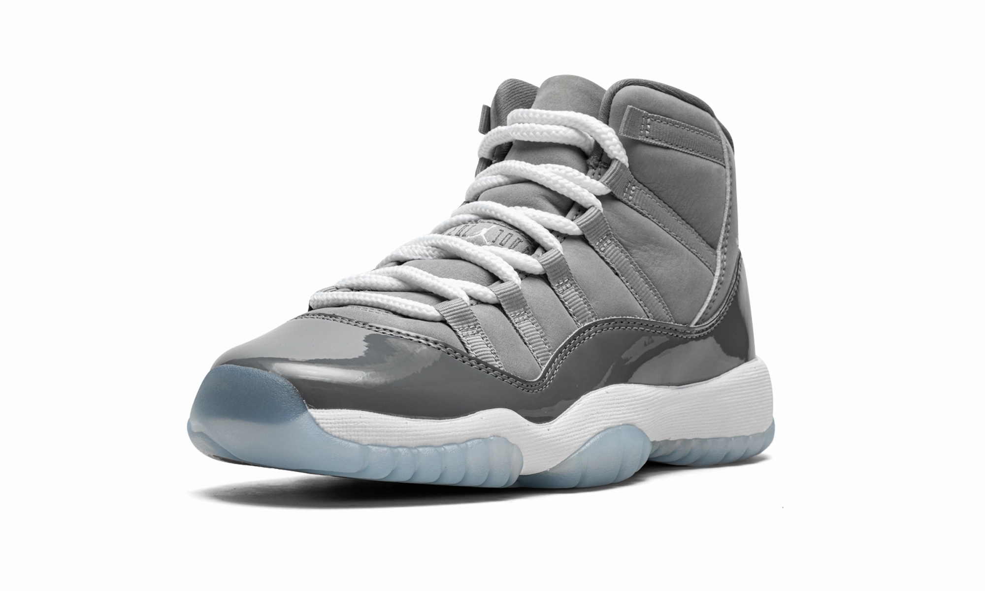 Air Jordan 11 Retro GS "Cool Grey 2021" running in school tracks shoes