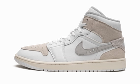 Travel Step Clean Lines Air Jordan 1 Mid SE Craft "Tech Grey"